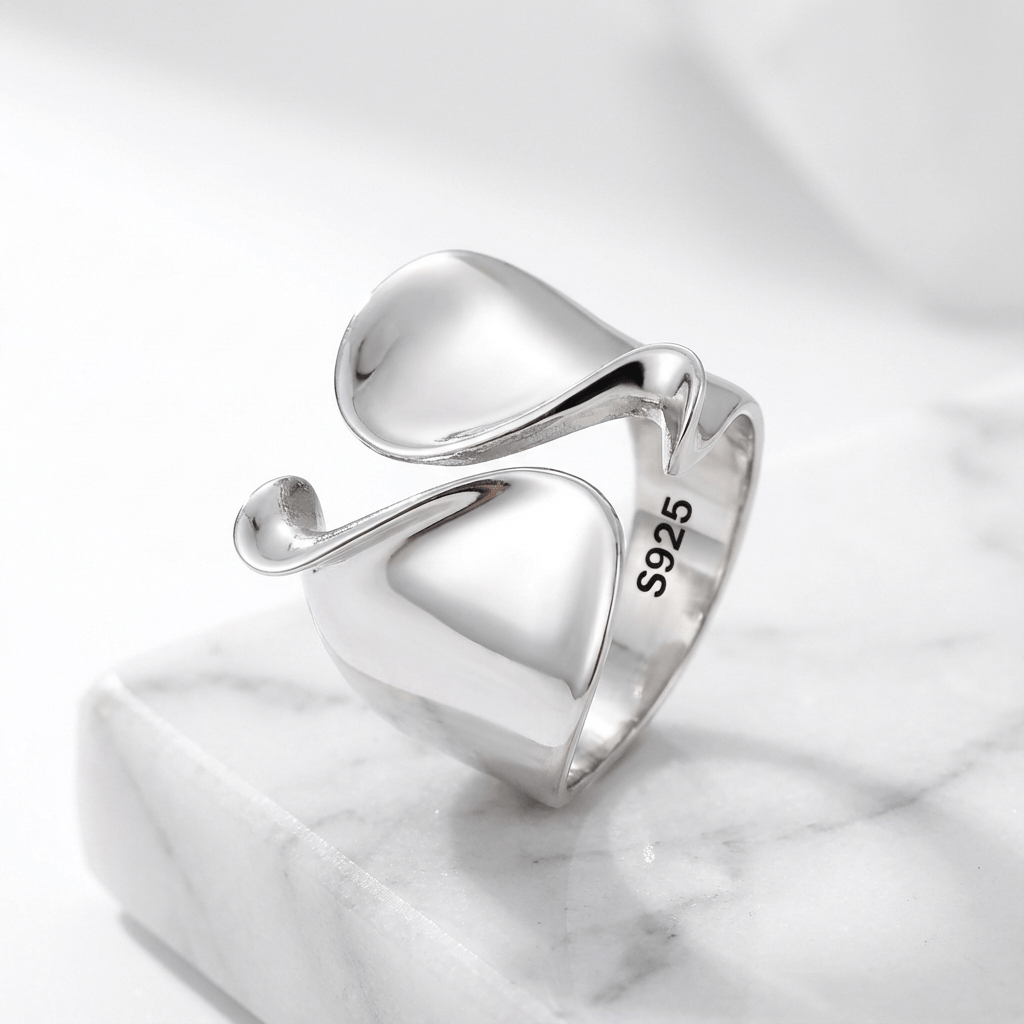 Wave Embrace Ring | 925 Sterling Silver Adjustable - Brazale - T